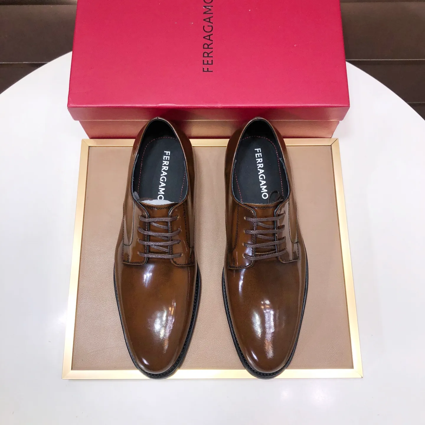 Men's shoes 💰540💰 [Ferragamo/Ferragamo] The latest model from the counter. Original imported high-quality cowhide with open sides + imported 🐂 cowhide lining + original luxury metal buckle + original combination outsole. Comparison is stress-free 38–45 (45 is custom-made and cannot be returned or exchanged)